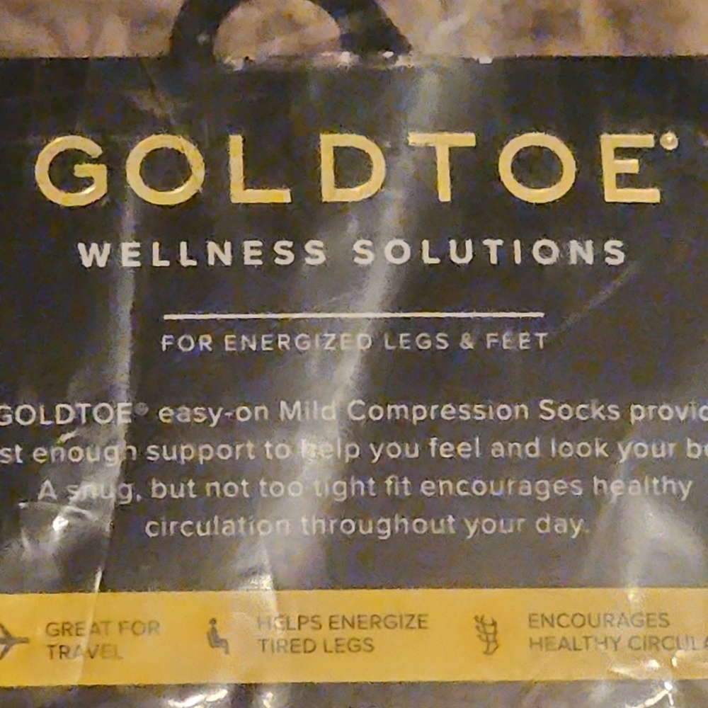 Gold Toe Wellness Solitions mild compression socks size 6 to 12.5
